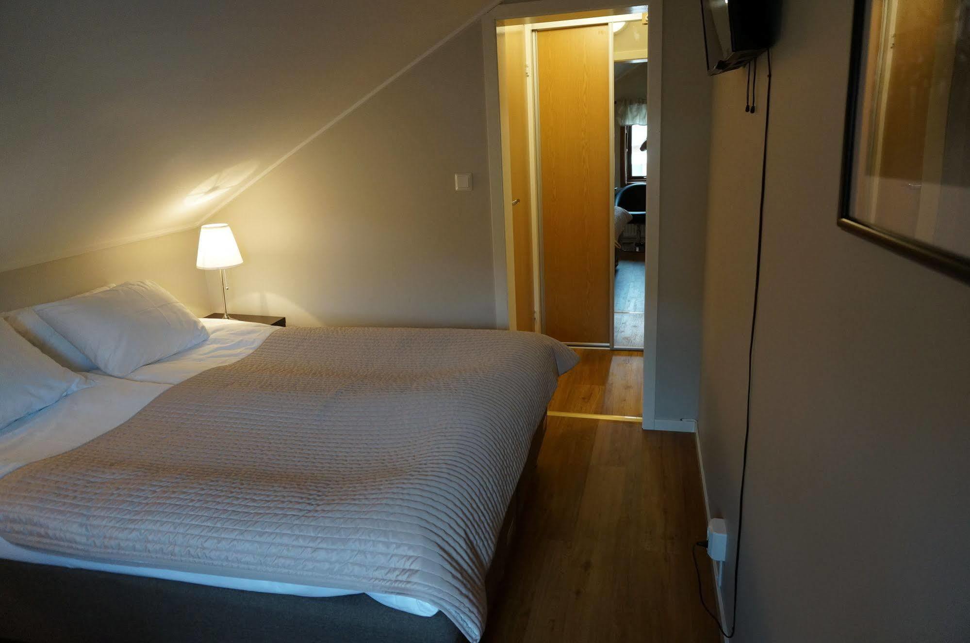 Hotell Villa Solviken リューセヒール エクステリア 写真